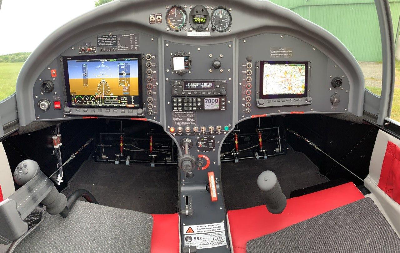 Cockpit 3